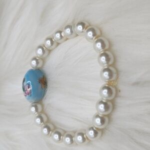Hand Crafted beaded bracelet